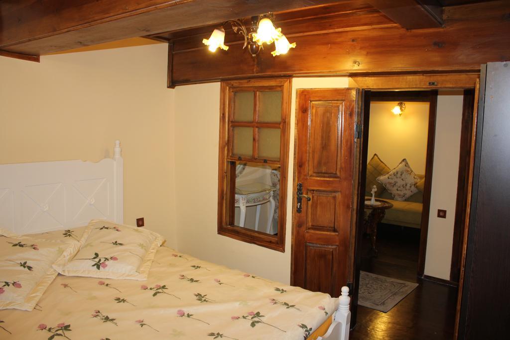 Papazin Konagi Hotel Ayvalı Cameră foto